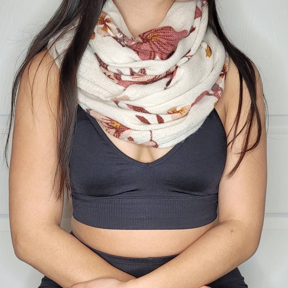 H&M white floral scarf